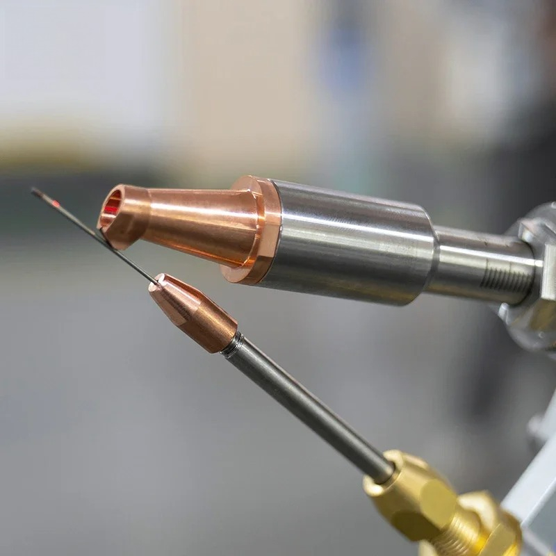 Mesin las serat optik genggam  - Fiber Laser Welder 2000W ulasan dan harga
